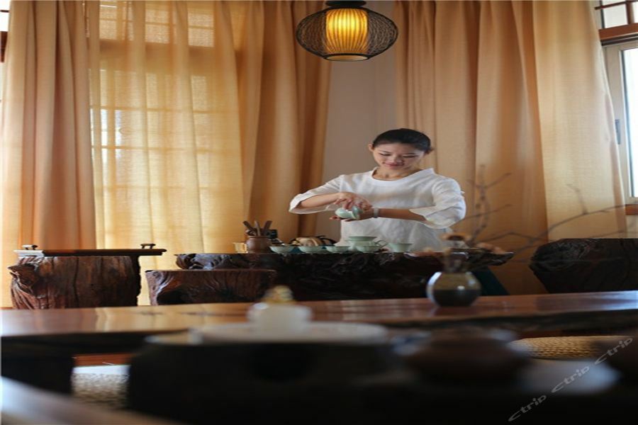 Yunnan Dianchi Garden Resort Hotel & Spa Kunming Eksteriør bilde